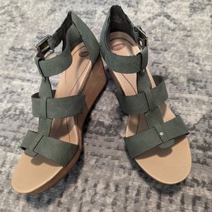 Comfort Sandals 💚